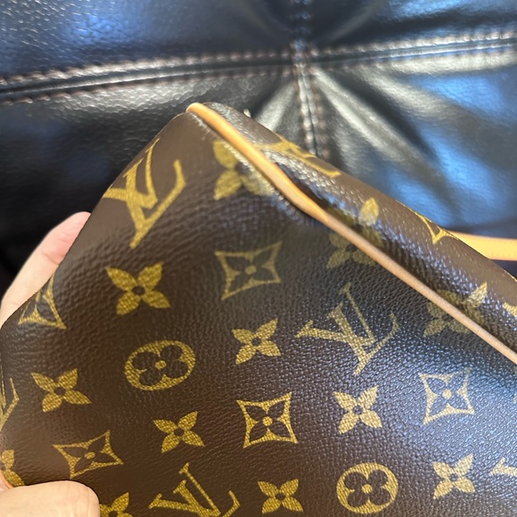 Tote Bag or like a small never fall bag adjustable both sides. Rare Vintage - Picture 4 of 8